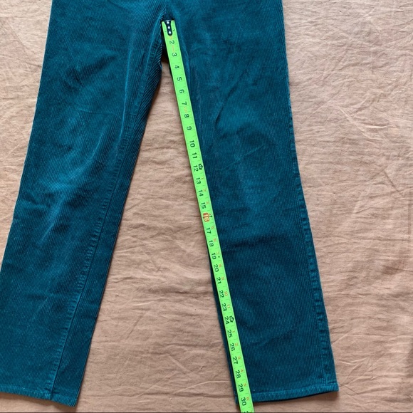 Lauren Ralph Lauren Green Corduroys, Size 10 - Picture 5 of 8